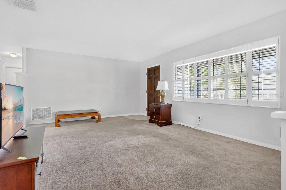 Image 7 of 24 For 2504 Dakota Trail