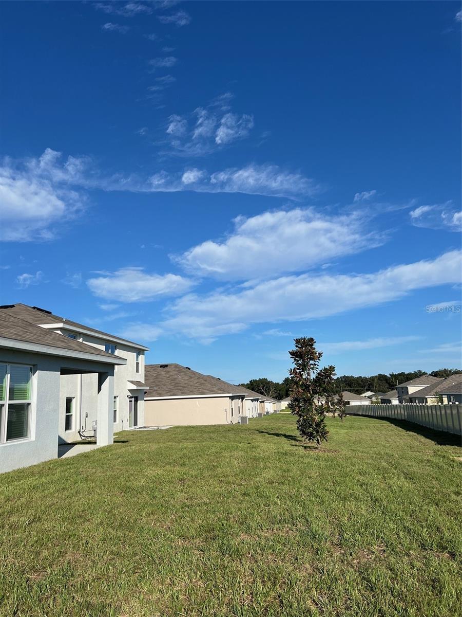 Listing photo id 20 for 10278 161st Street