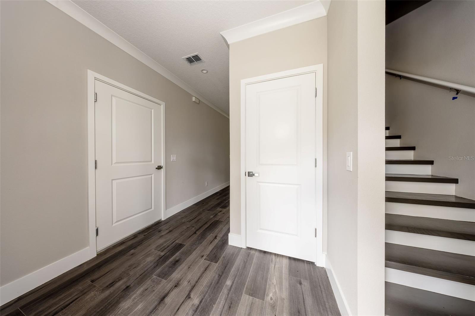 Image 10 of 47 For 310 Mitnik Drive