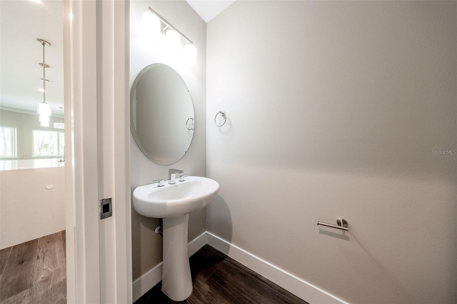 Image 22 of 47 For 310 Mitnik Drive