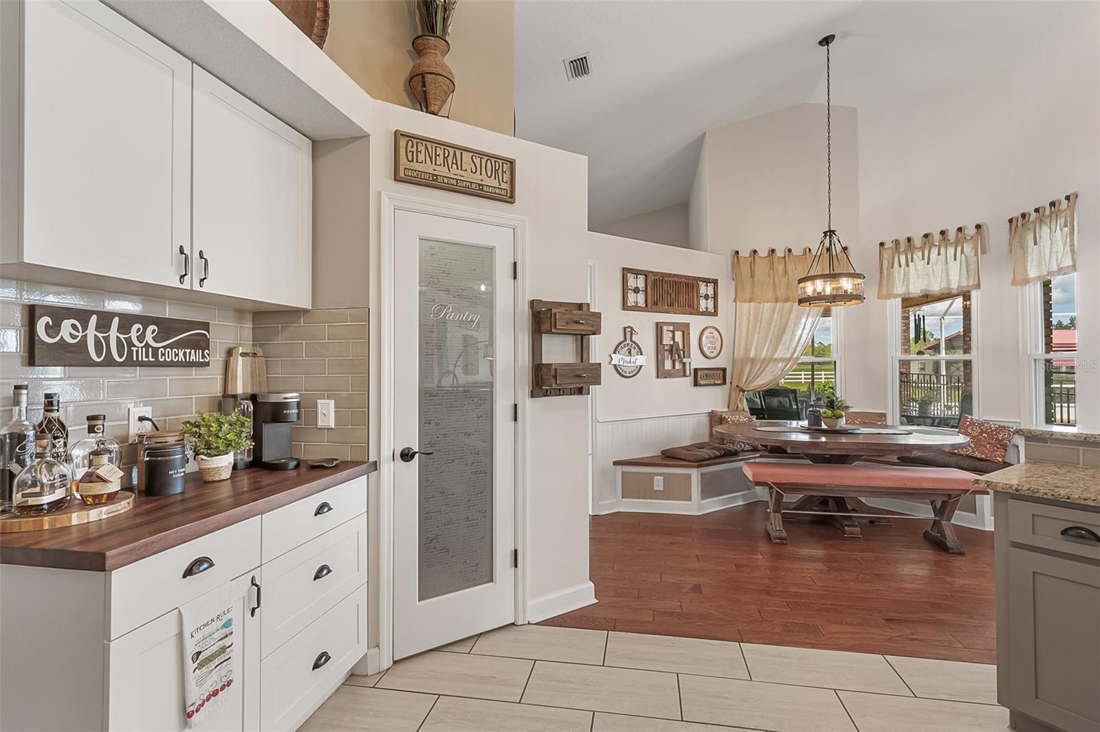 Image 10 of 94 For 620 Willow Pond Lane