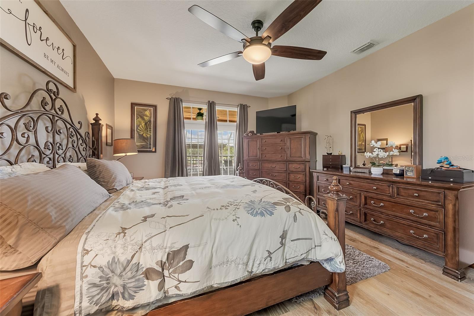 Image 23 of 94 For 620 Willow Pond Lane