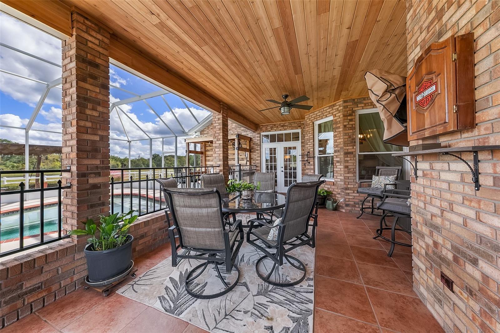 Image 37 of 94 For 620 Willow Pond Lane