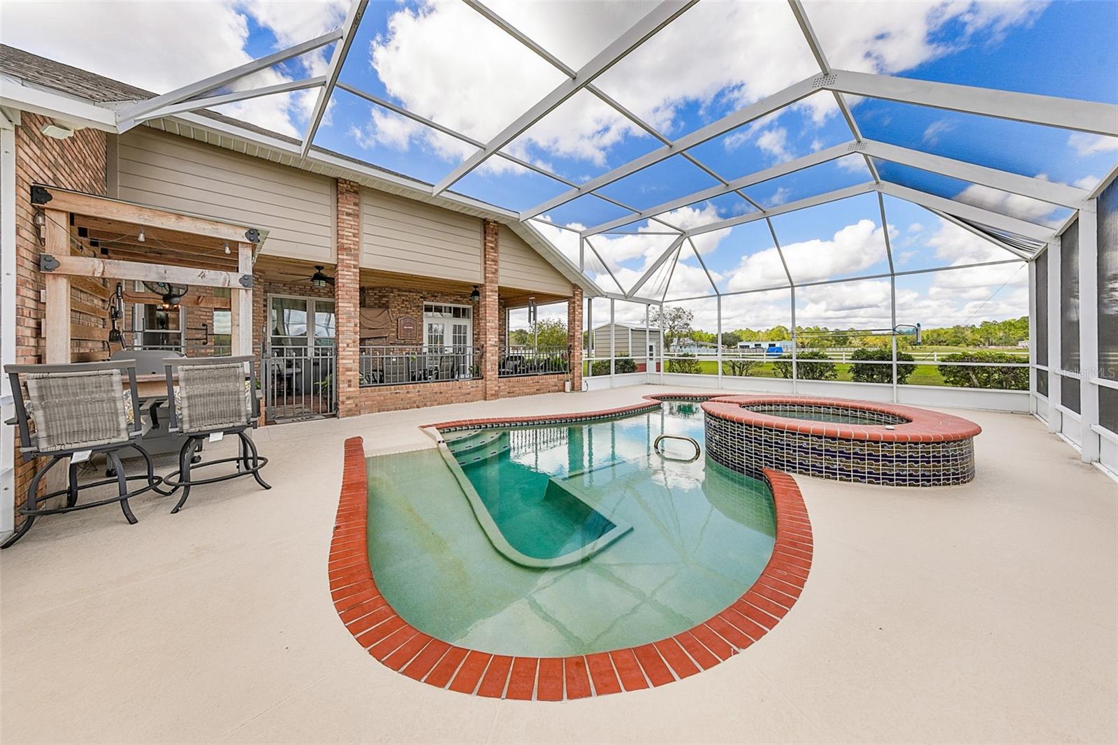 Image 42 of 94 For 620 Willow Pond Lane