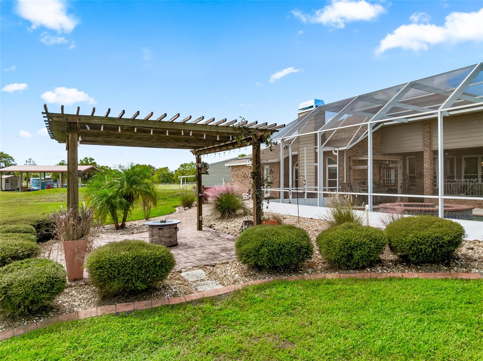 Image 45 of 94 For 620 Willow Pond Lane