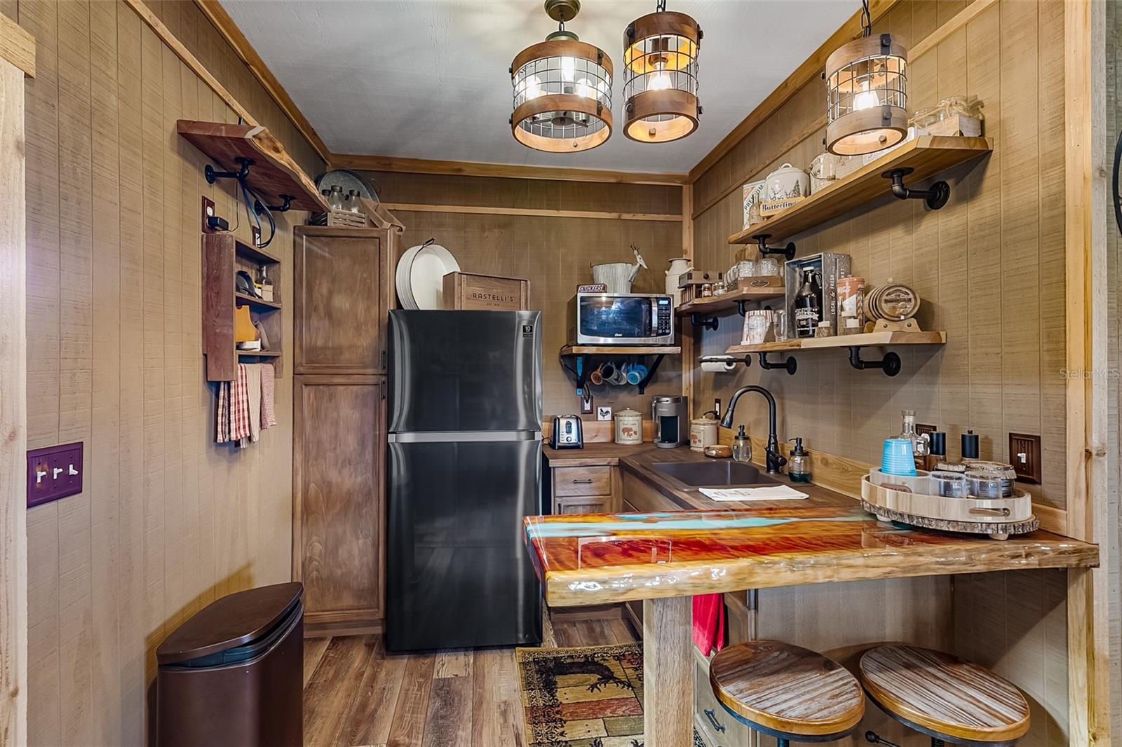 Image 54 of 94 For 620 Willow Pond Lane