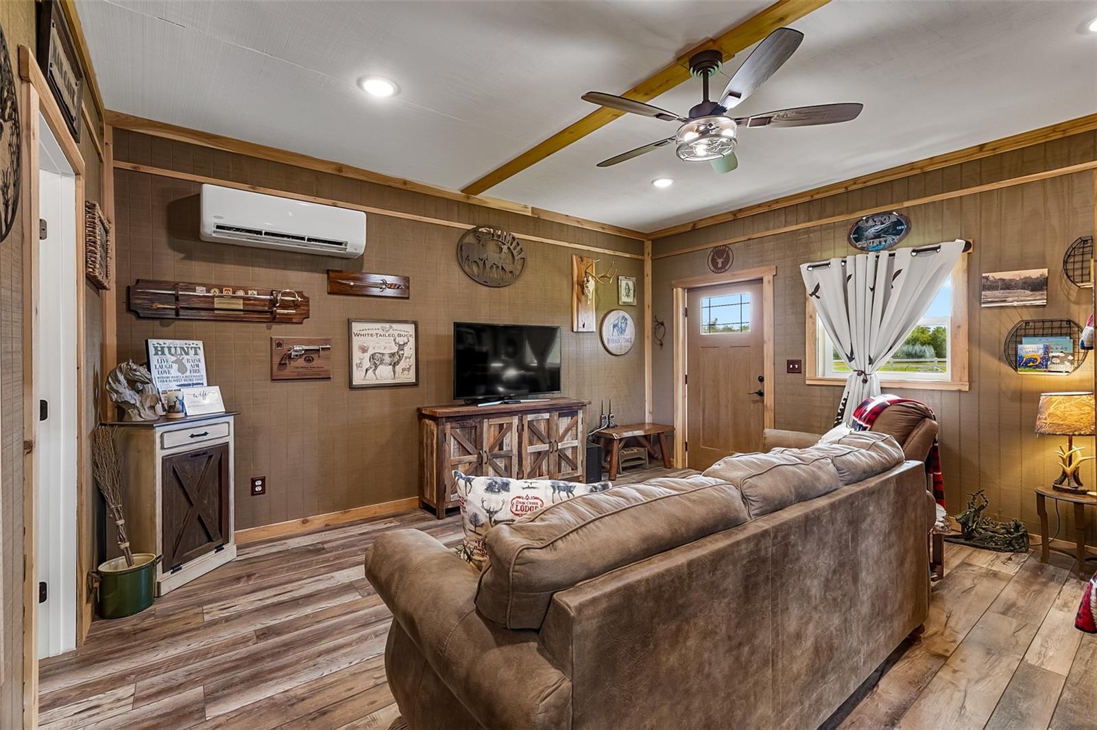 Image 55 of 94 For 620 Willow Pond Lane