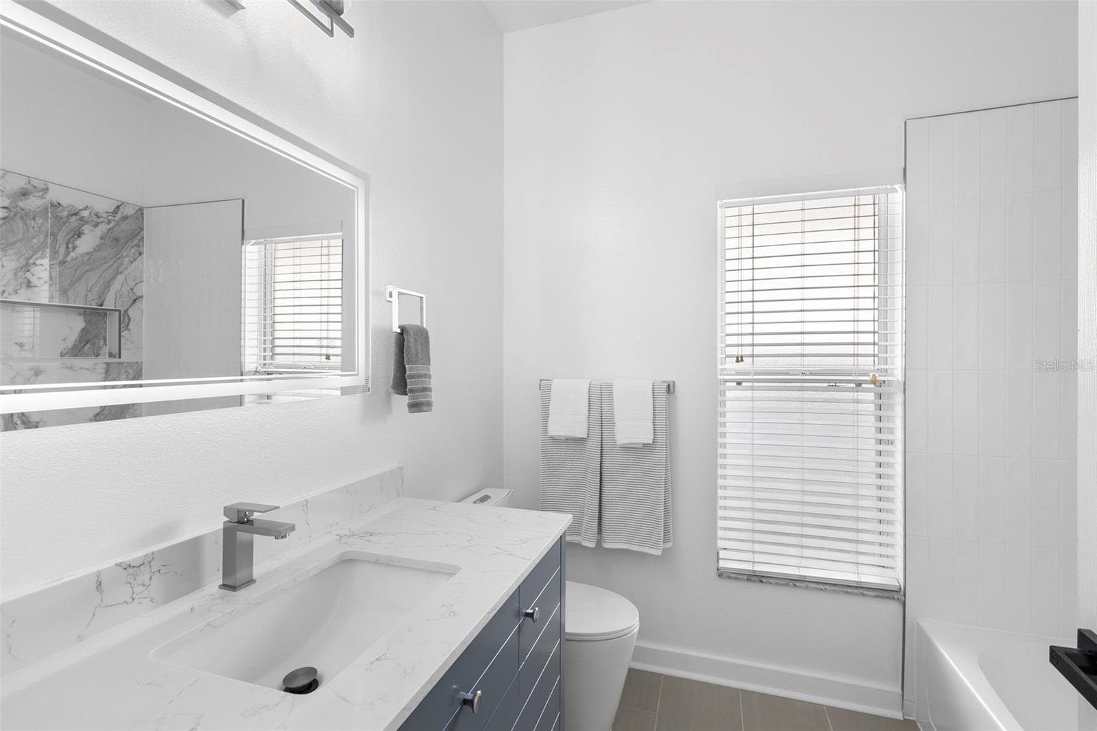 Image 34 of 48 For 5173 Jetsail Drive