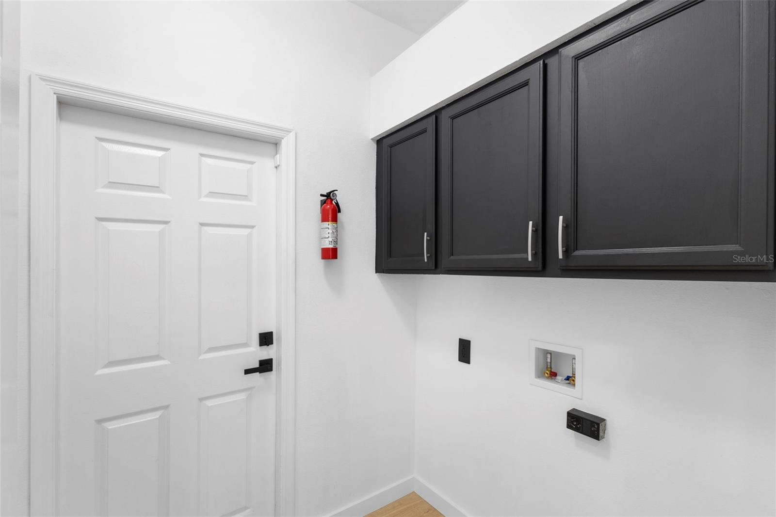 Image 37 of 48 For 5173 Jetsail Drive