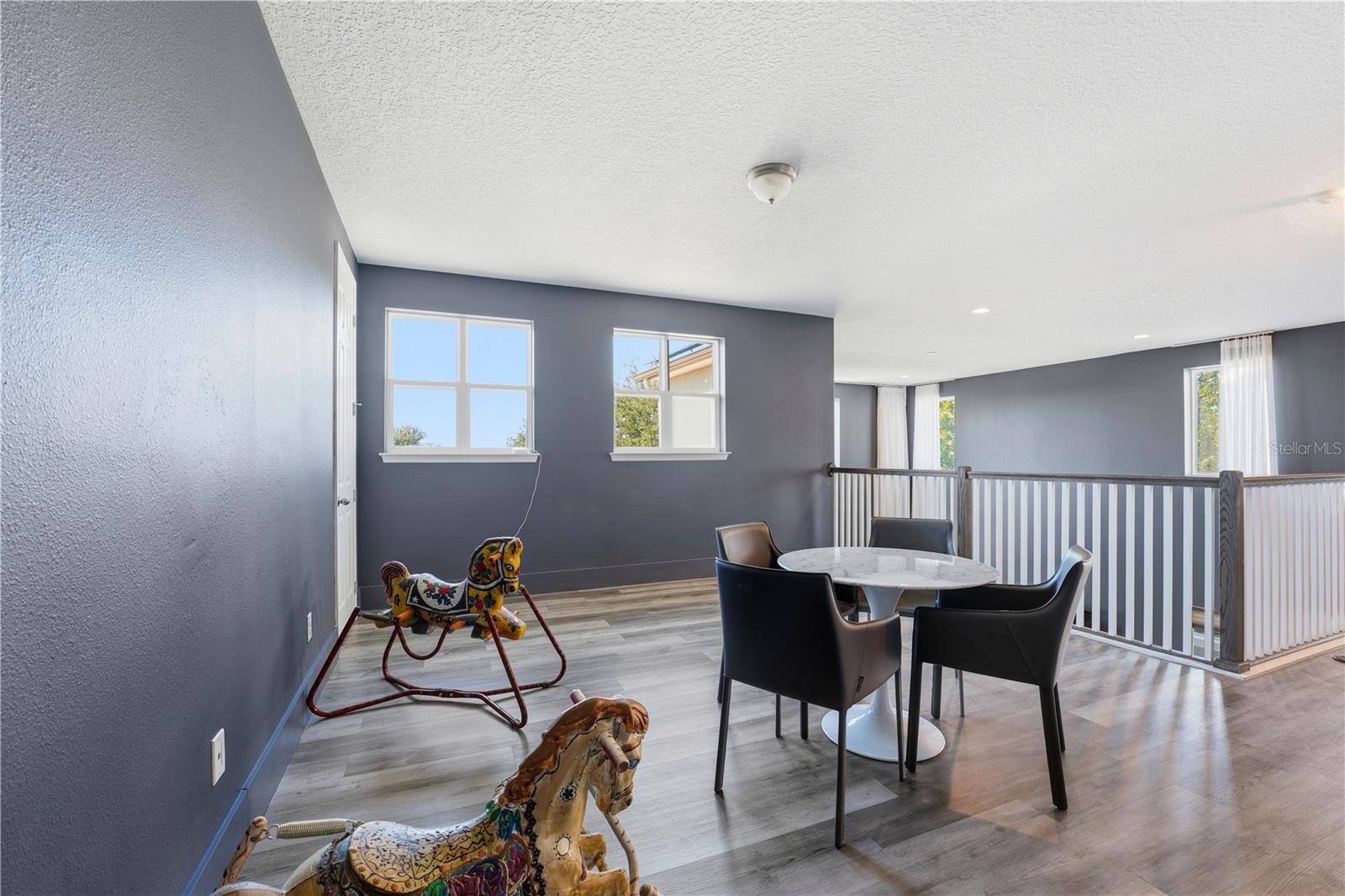 Image 26 of 70 For 626 Oxford Chase Drive