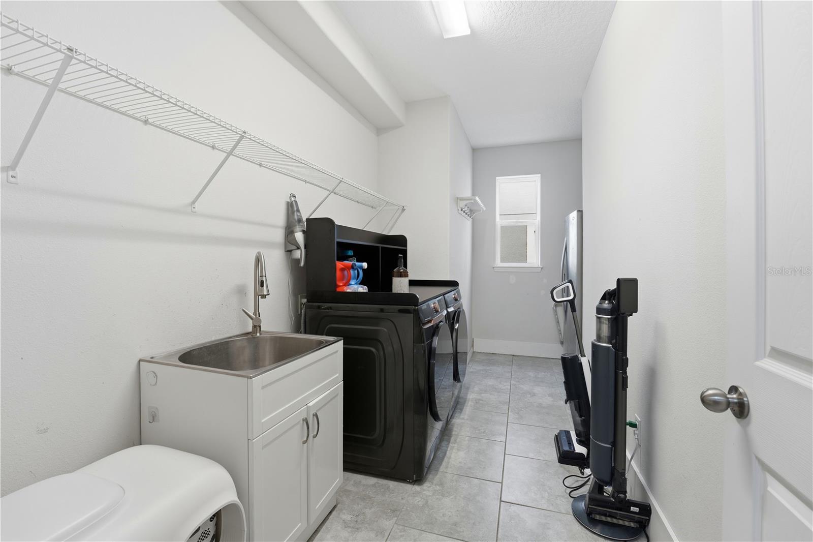 Image 60 of 70 For 626 Oxford Chase Drive