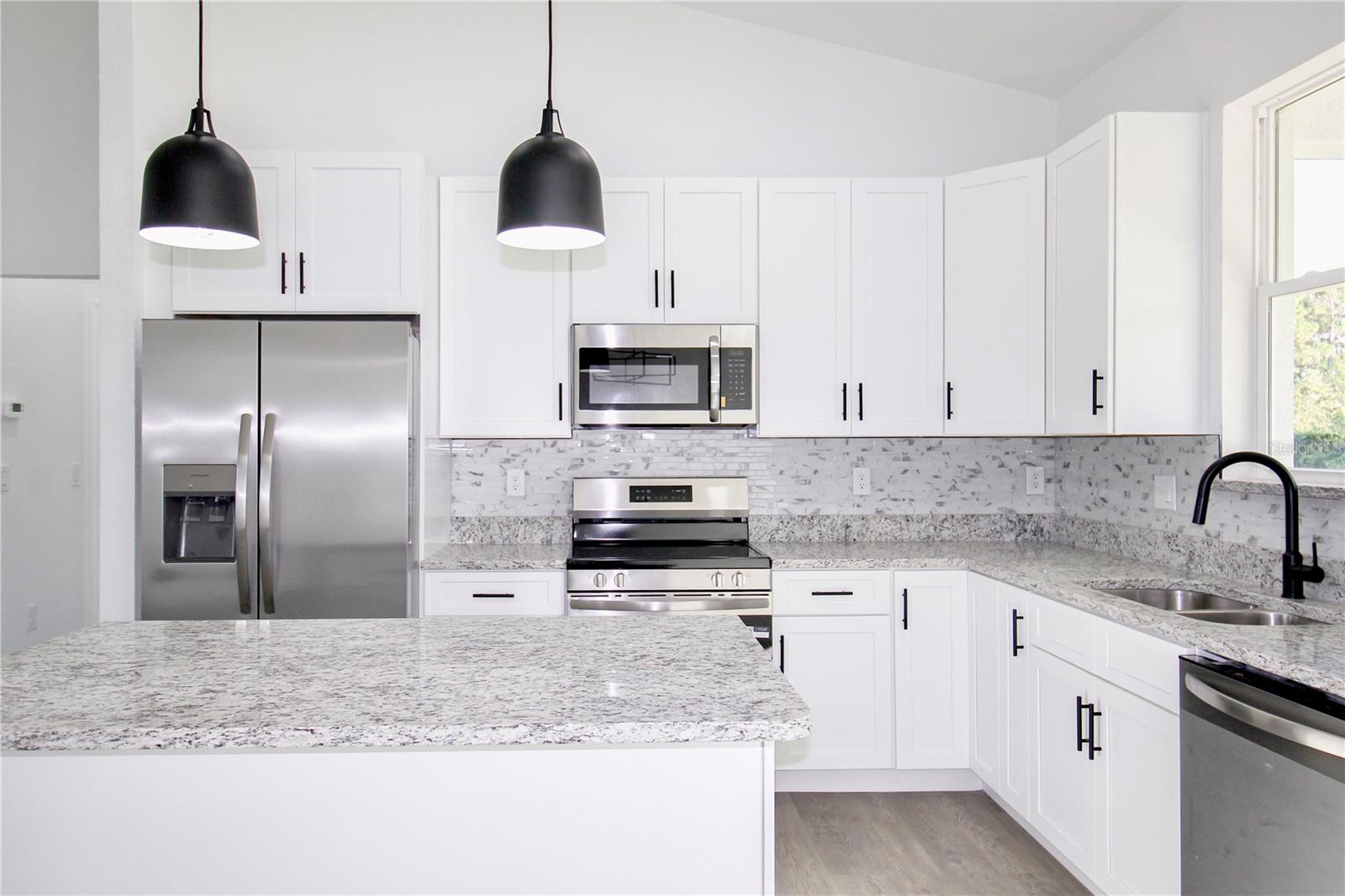 Image 12 of 35 For 1807 Azalea Terrace