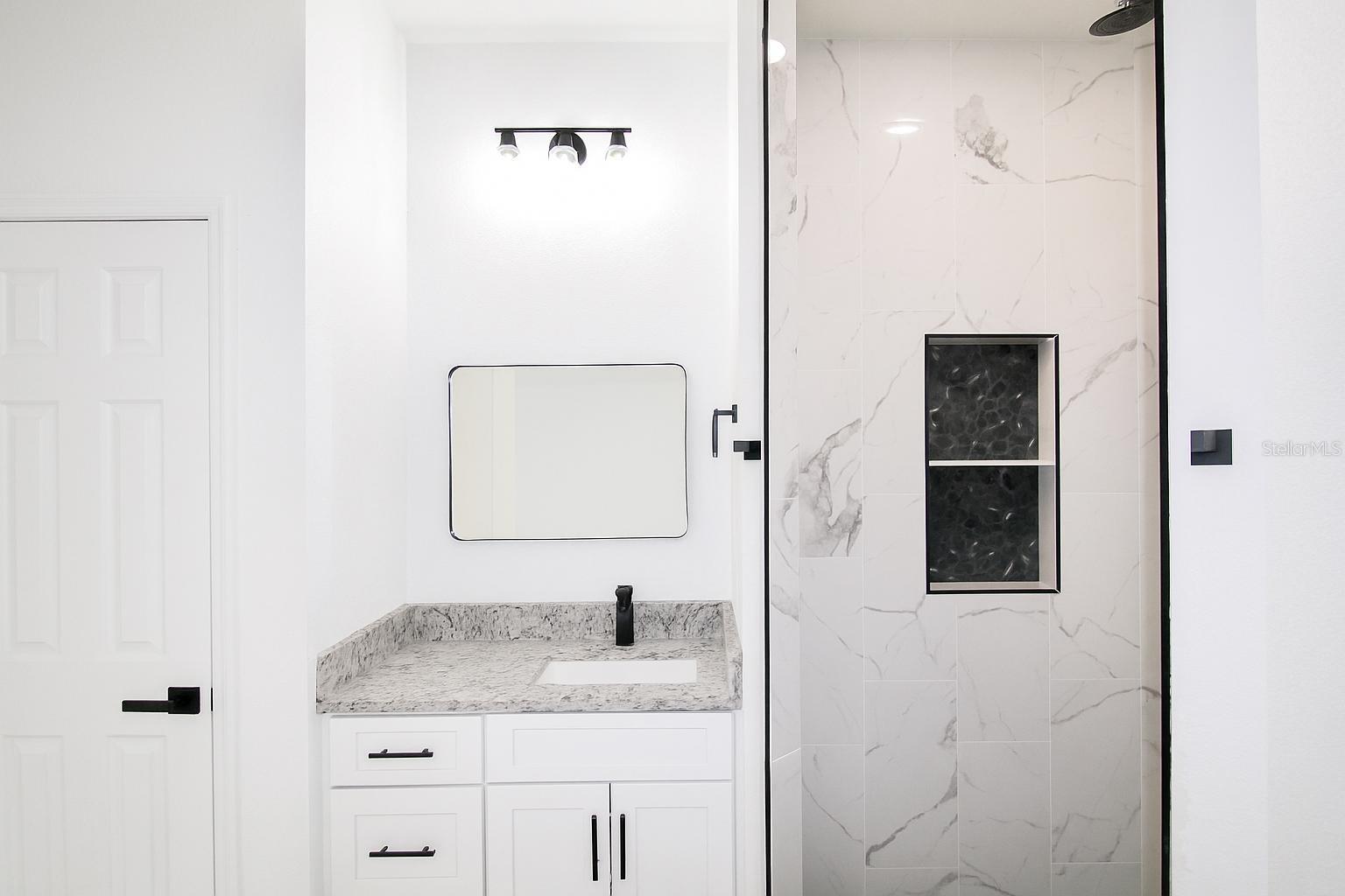 Image 17 of 35 For 1807 Azalea Terrace