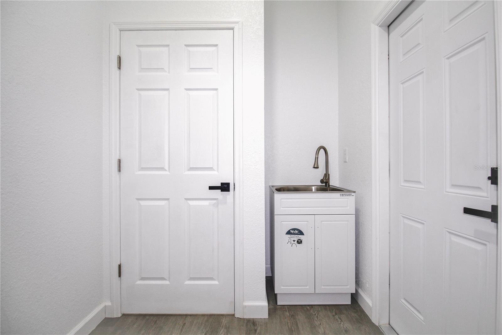 Image 31 of 35 For 1807 Azalea Terrace