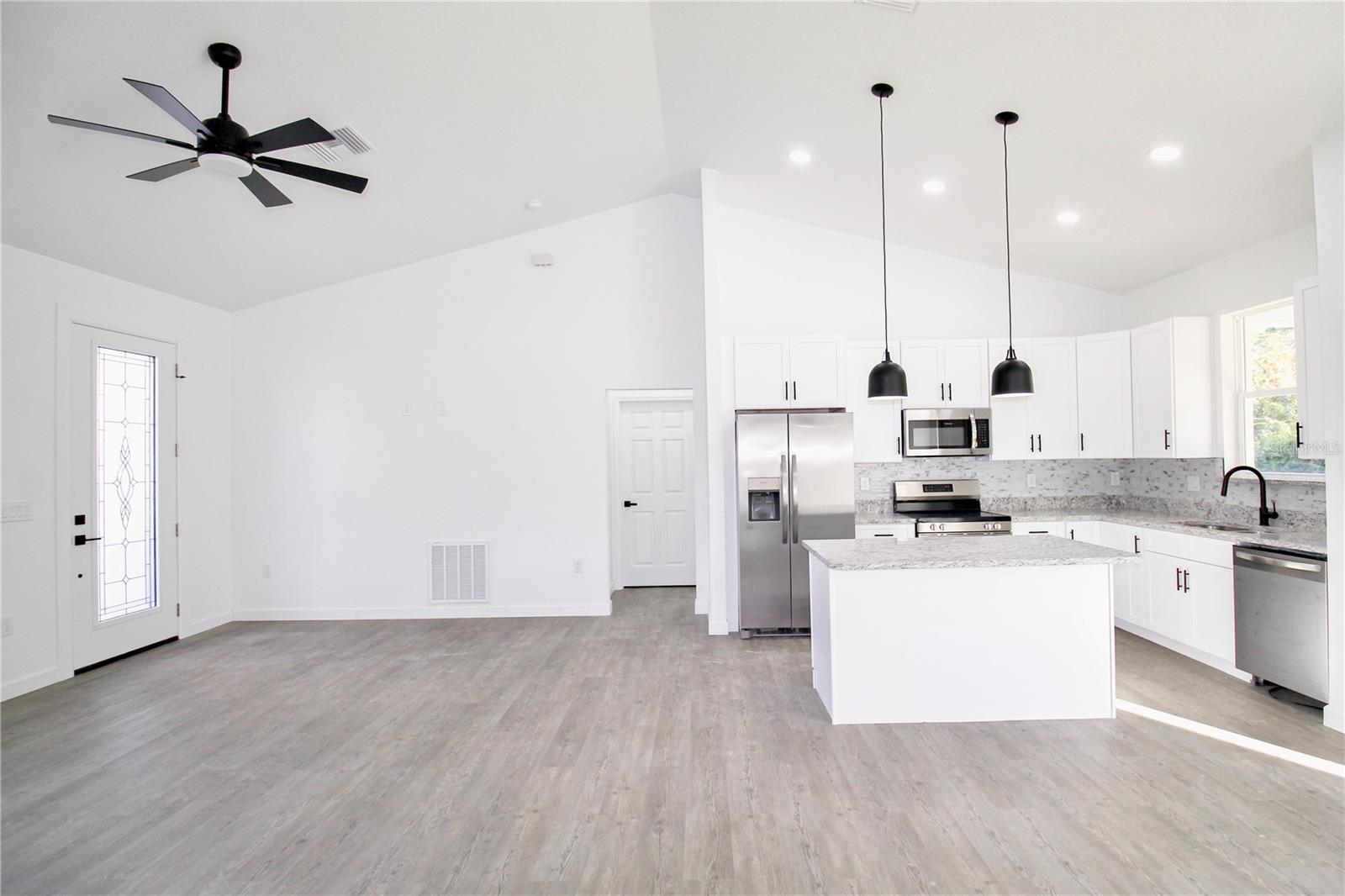 Image 9 of 35 For 1807 Azalea Terrace