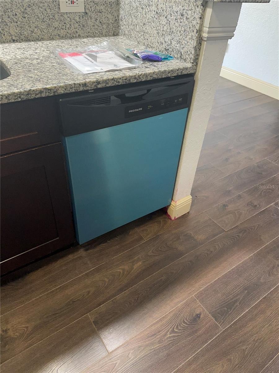 Image 42 of 42 For 4400 Thornbriar Lane A202