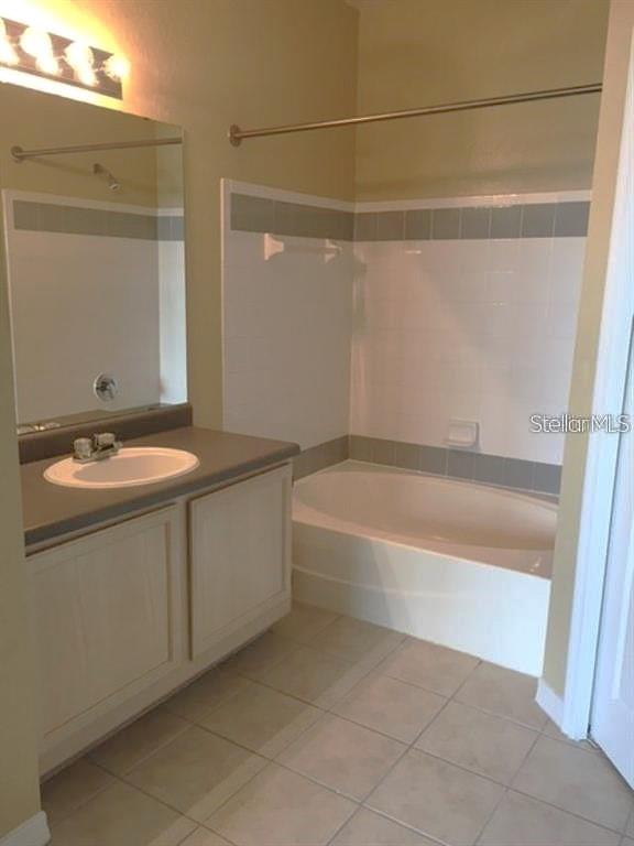 Image 16 of 35 For 3480 Soho Street 108