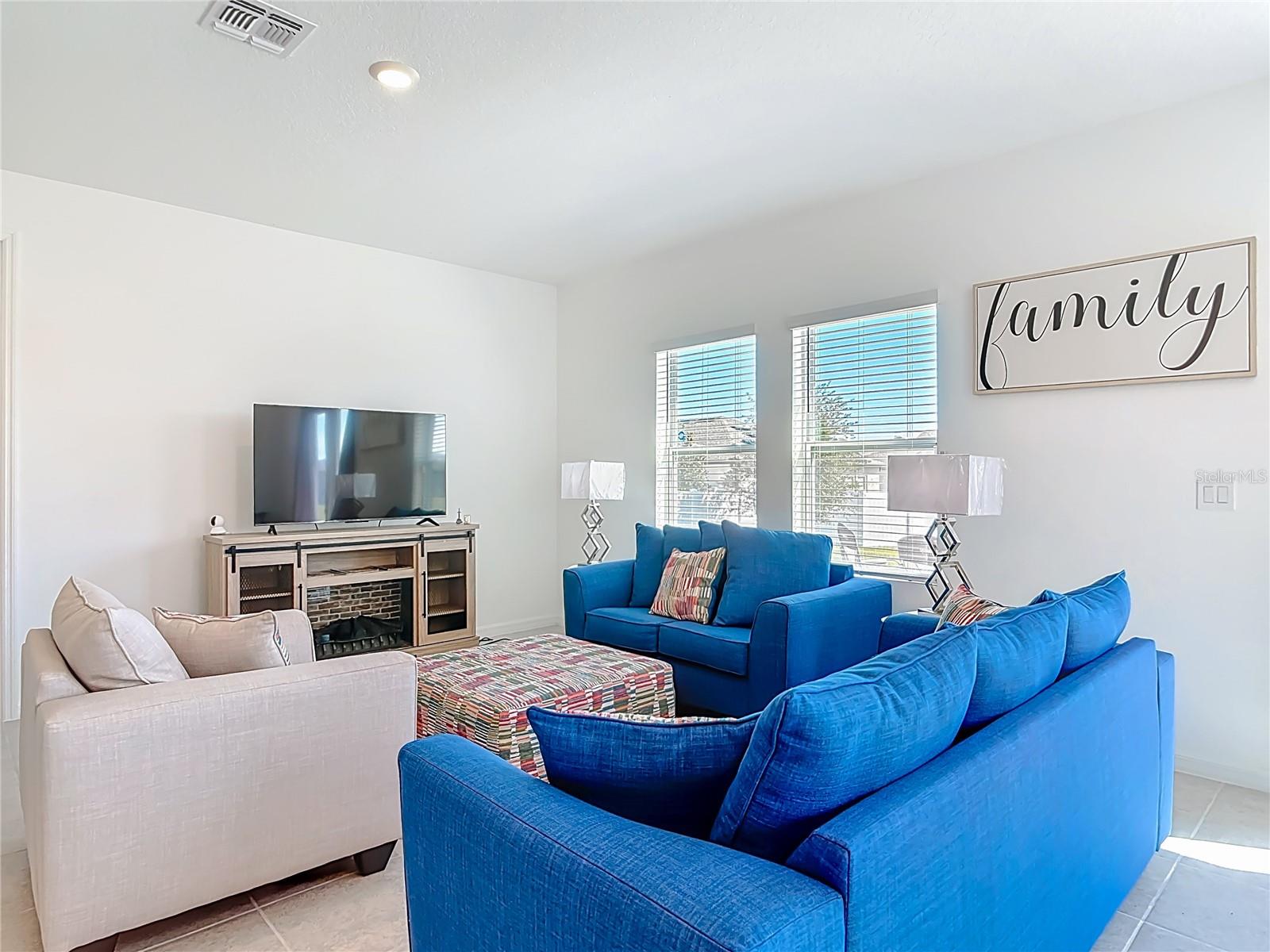 Image 19 of 41 For 1625 Hill Park Drive