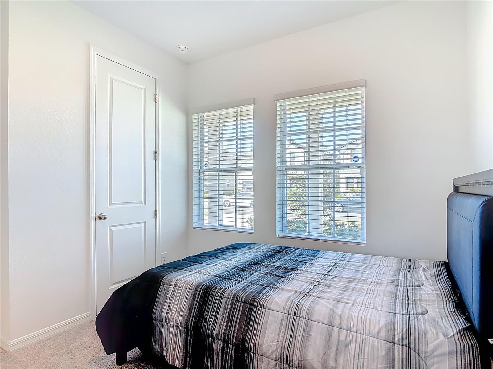 Image 24 of 41 For 1625 Hill Park Drive