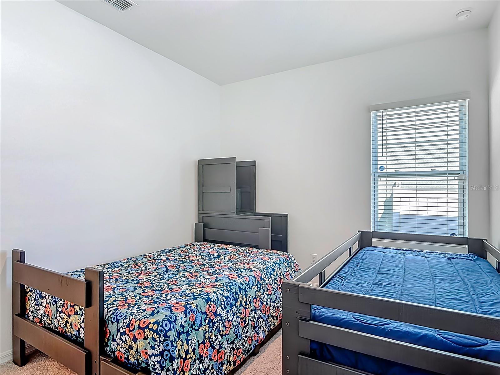 Image 27 of 41 For 1625 Hill Park Drive