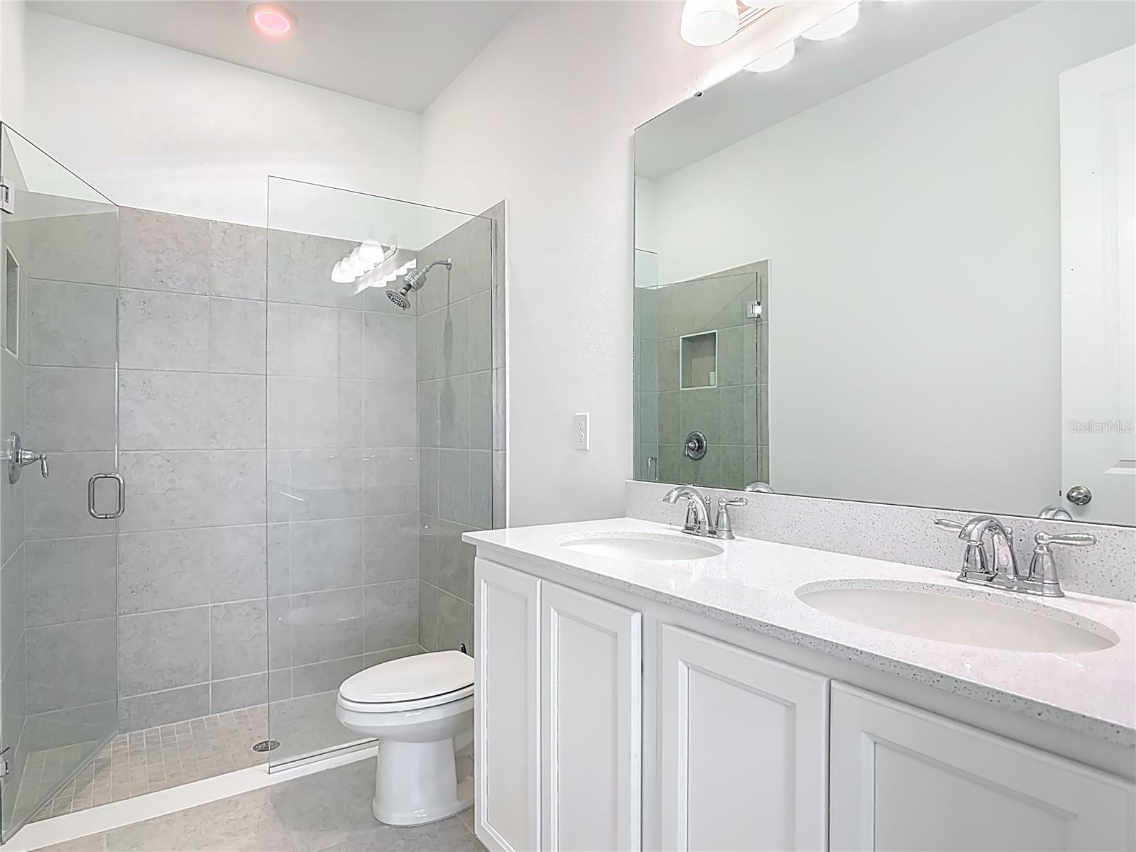 Image 31 of 41 For 1625 Hill Park Drive