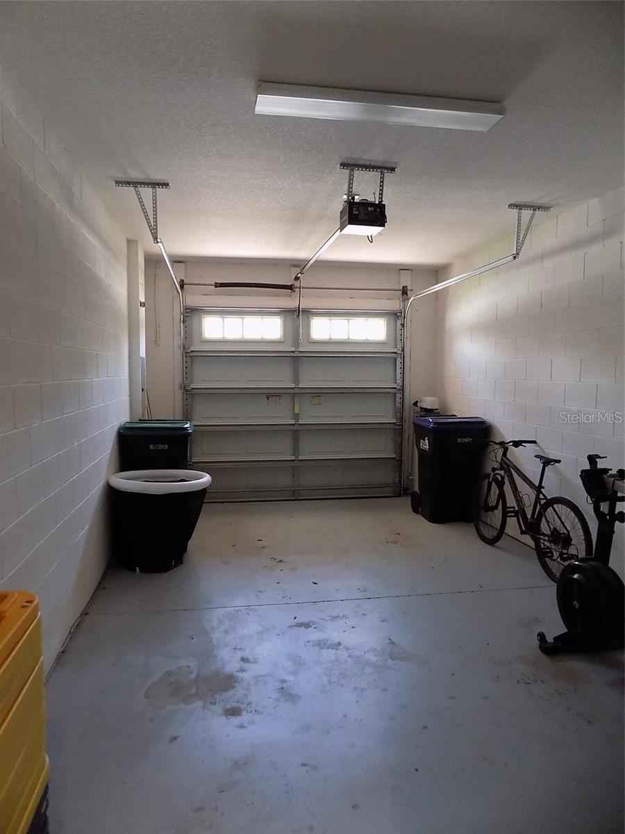 Image 17 of 18 For 14026 Millington Street