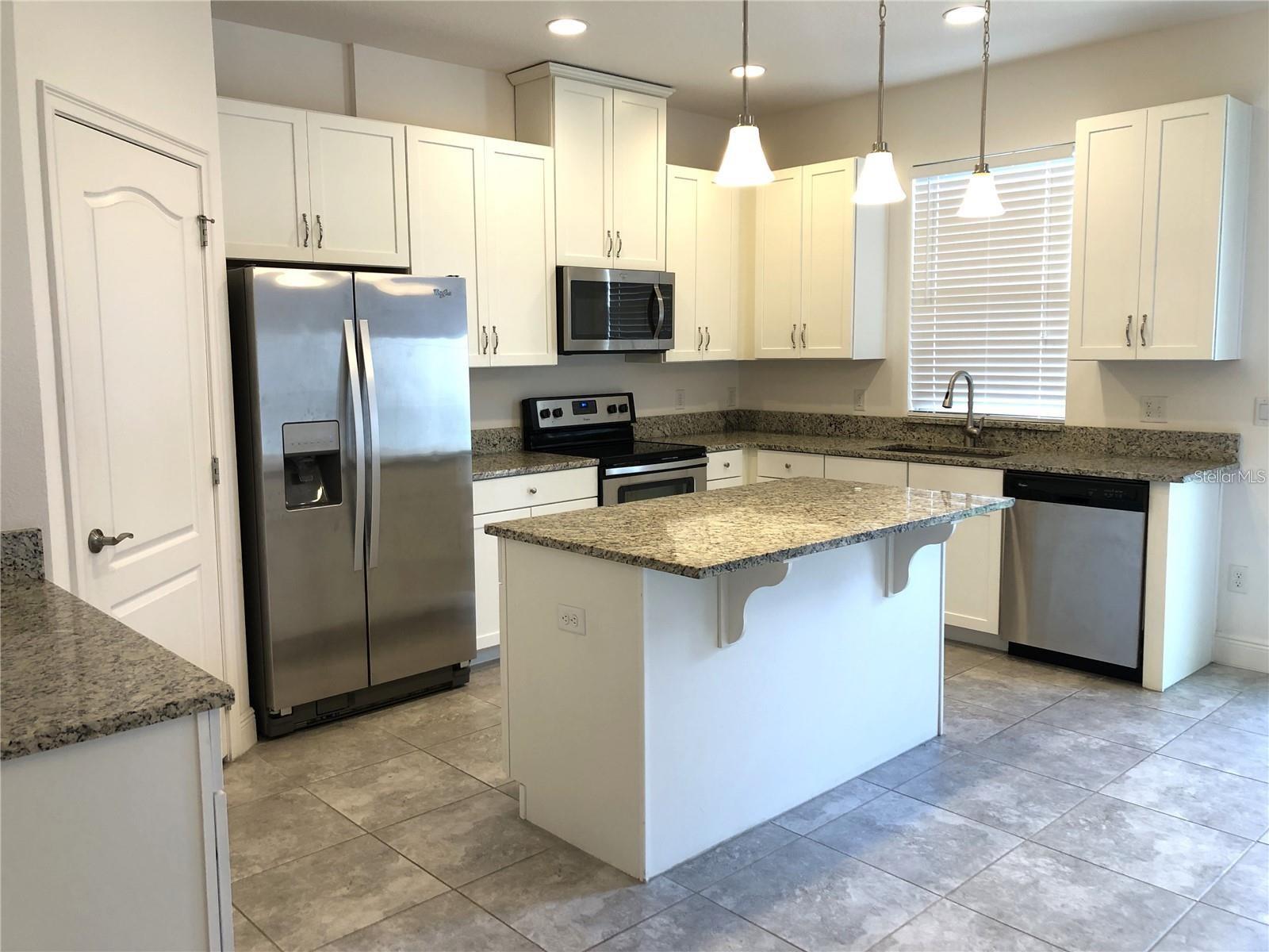 Image 5 of 18 For 14026 Millington Street