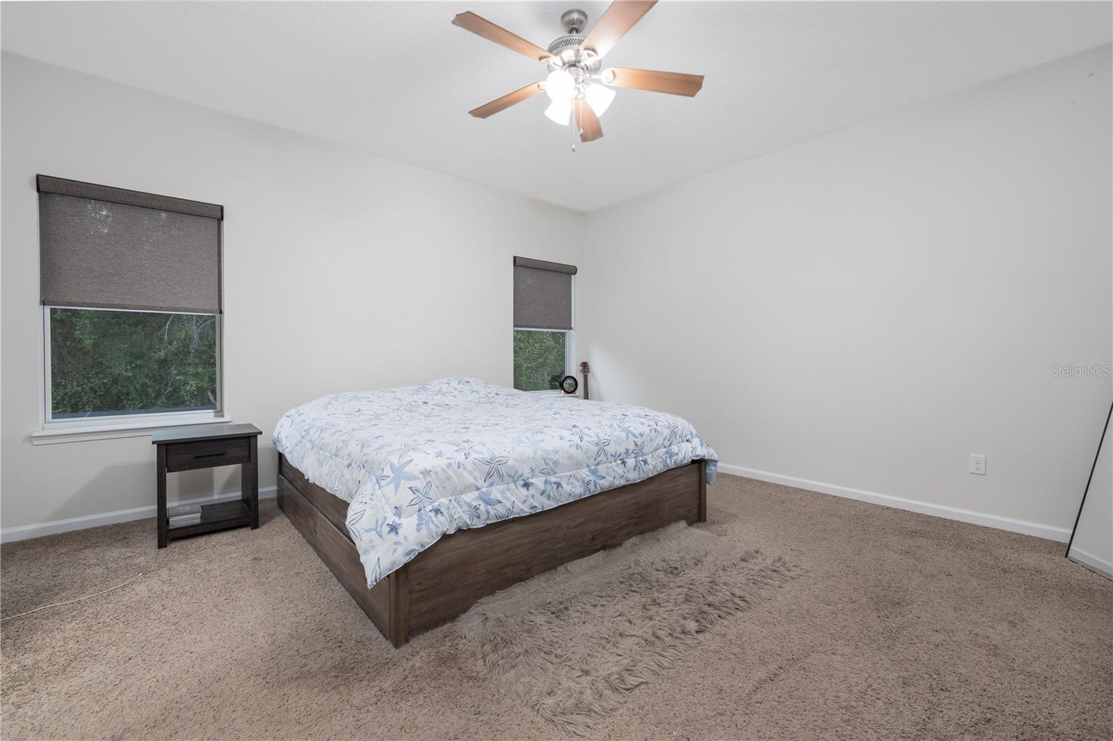 Image 20 of 41 For 415 New England Drive