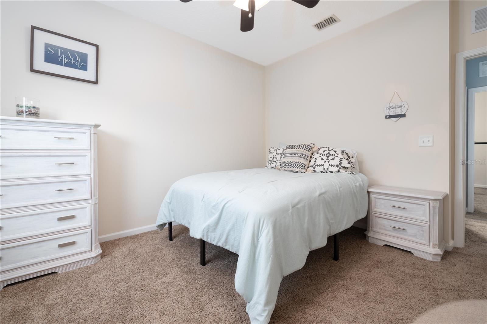 Image 29 of 41 For 415 New England Drive