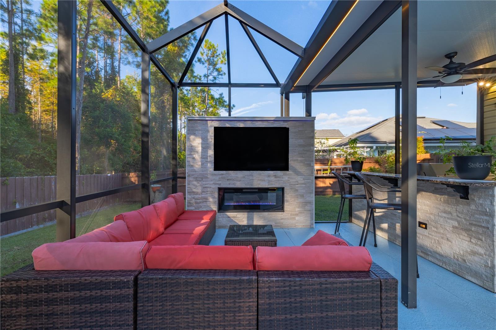 Image 36 of 41 For 415 New England Drive