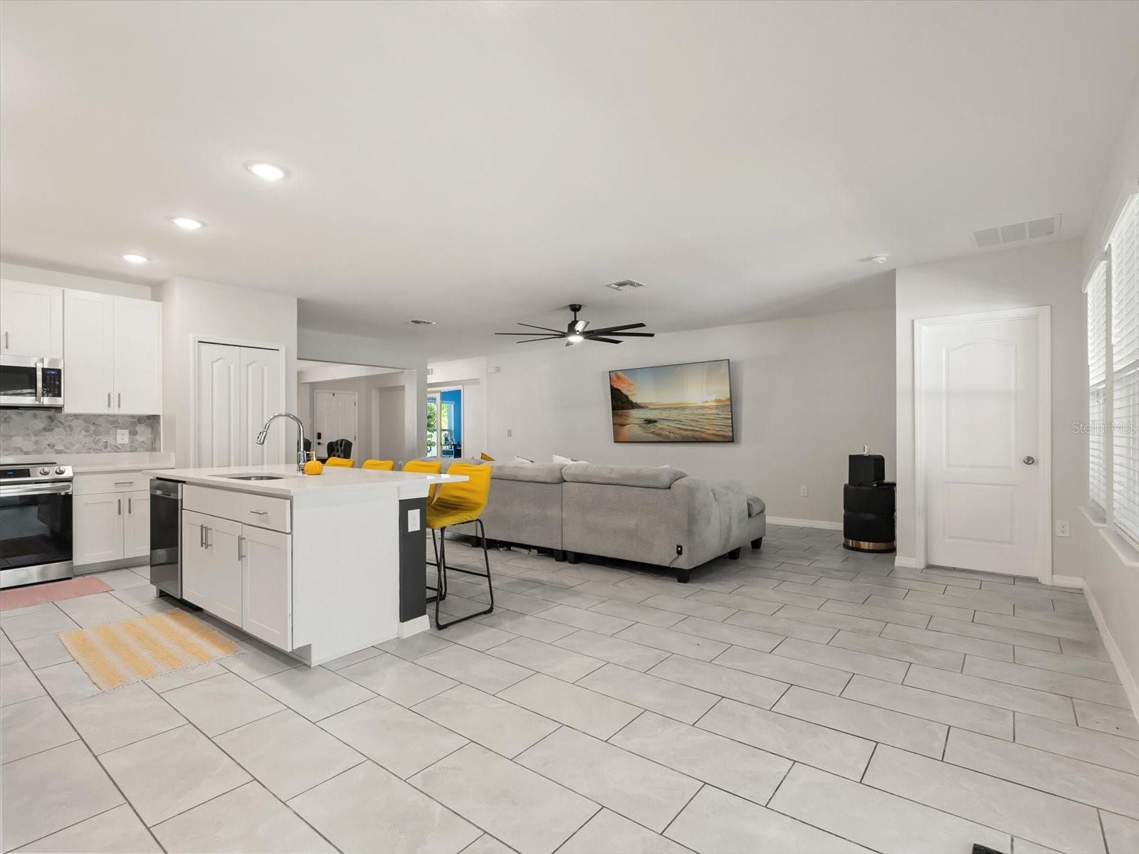 Image 10 of 40 For 15239 Silver Eagle Road