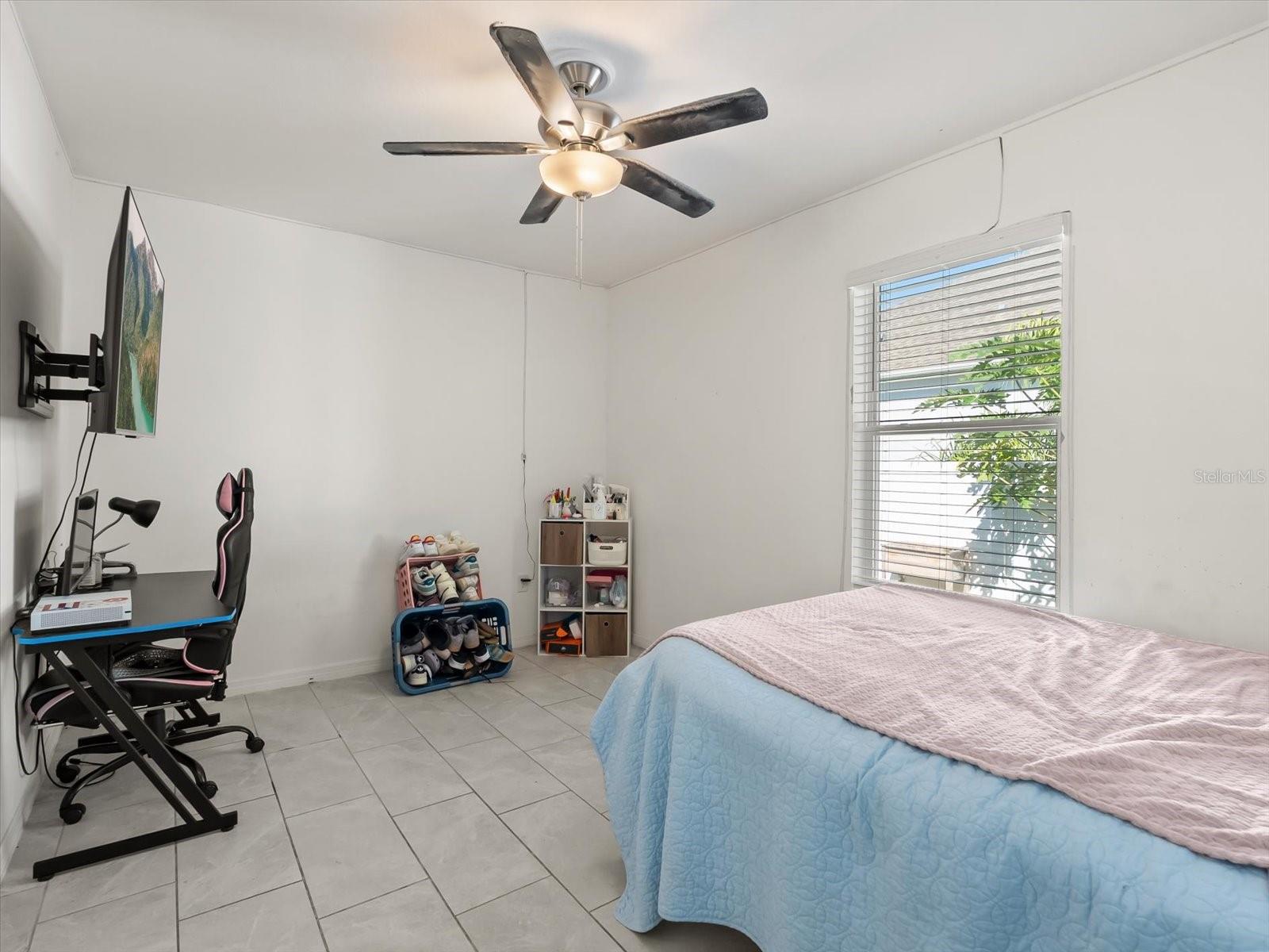 Image 17 of 40 For 15239 Silver Eagle Road