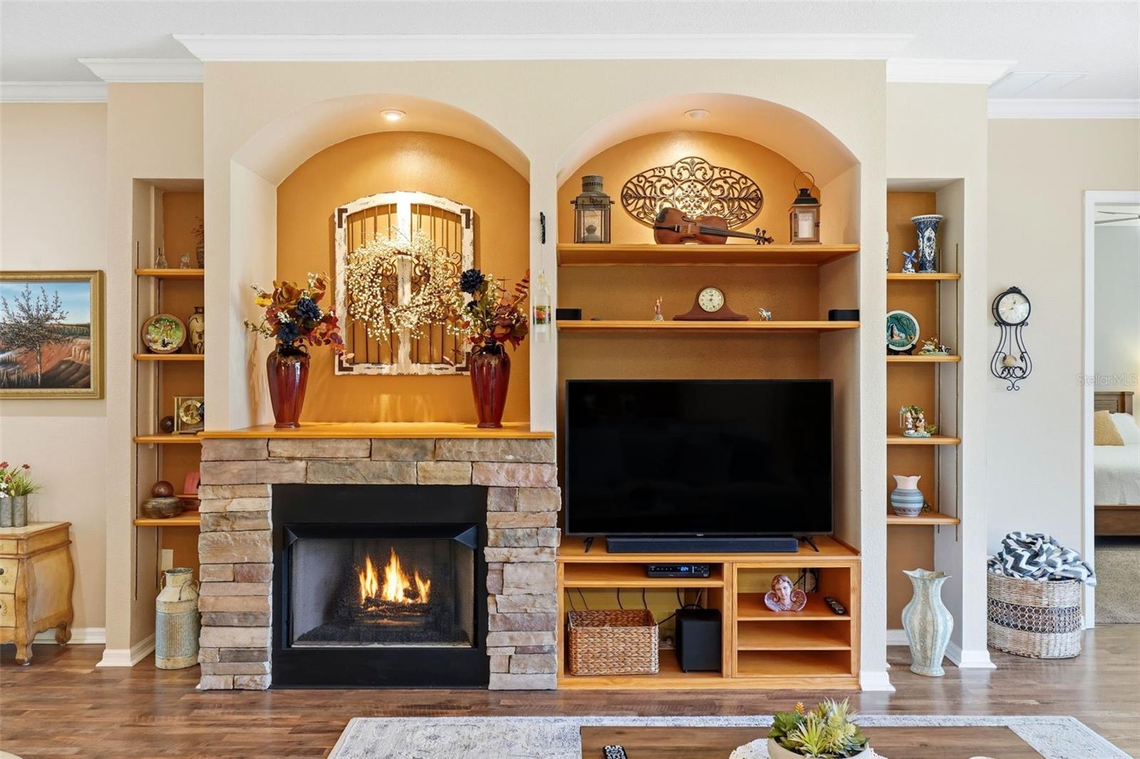 Image 10 of 49 For 1125 Hidden Bluff