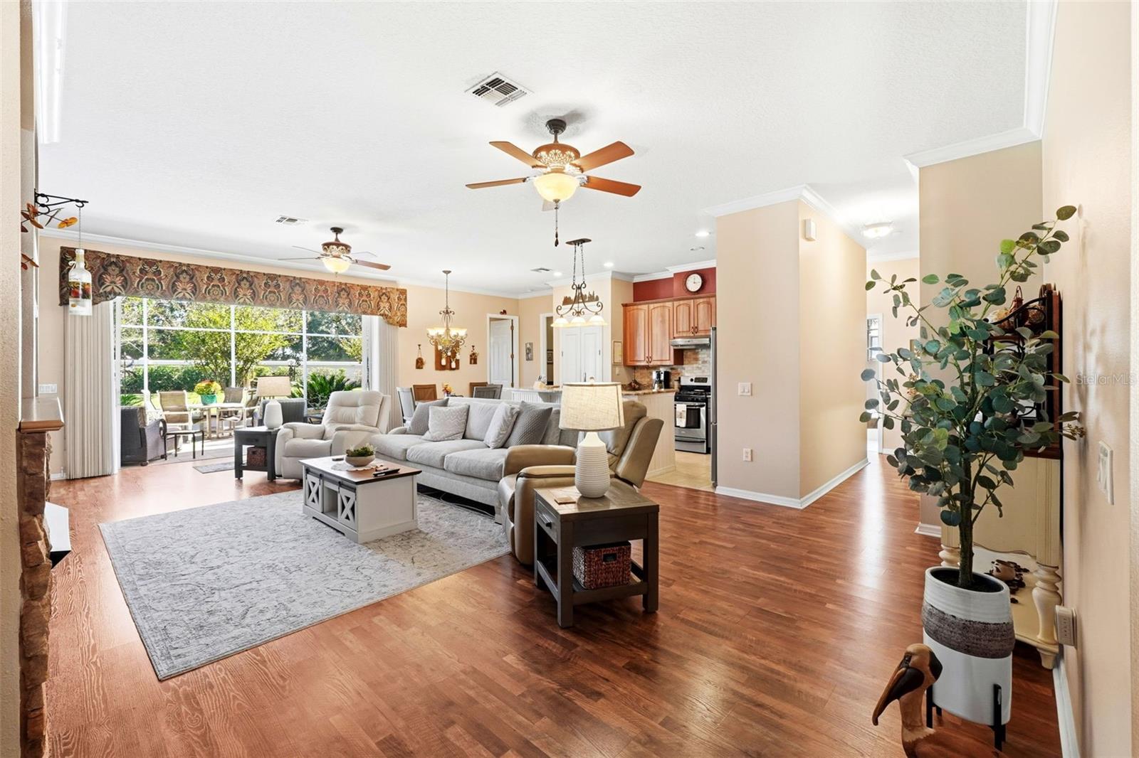 Image 8 of 49 For 1125 Hidden Bluff