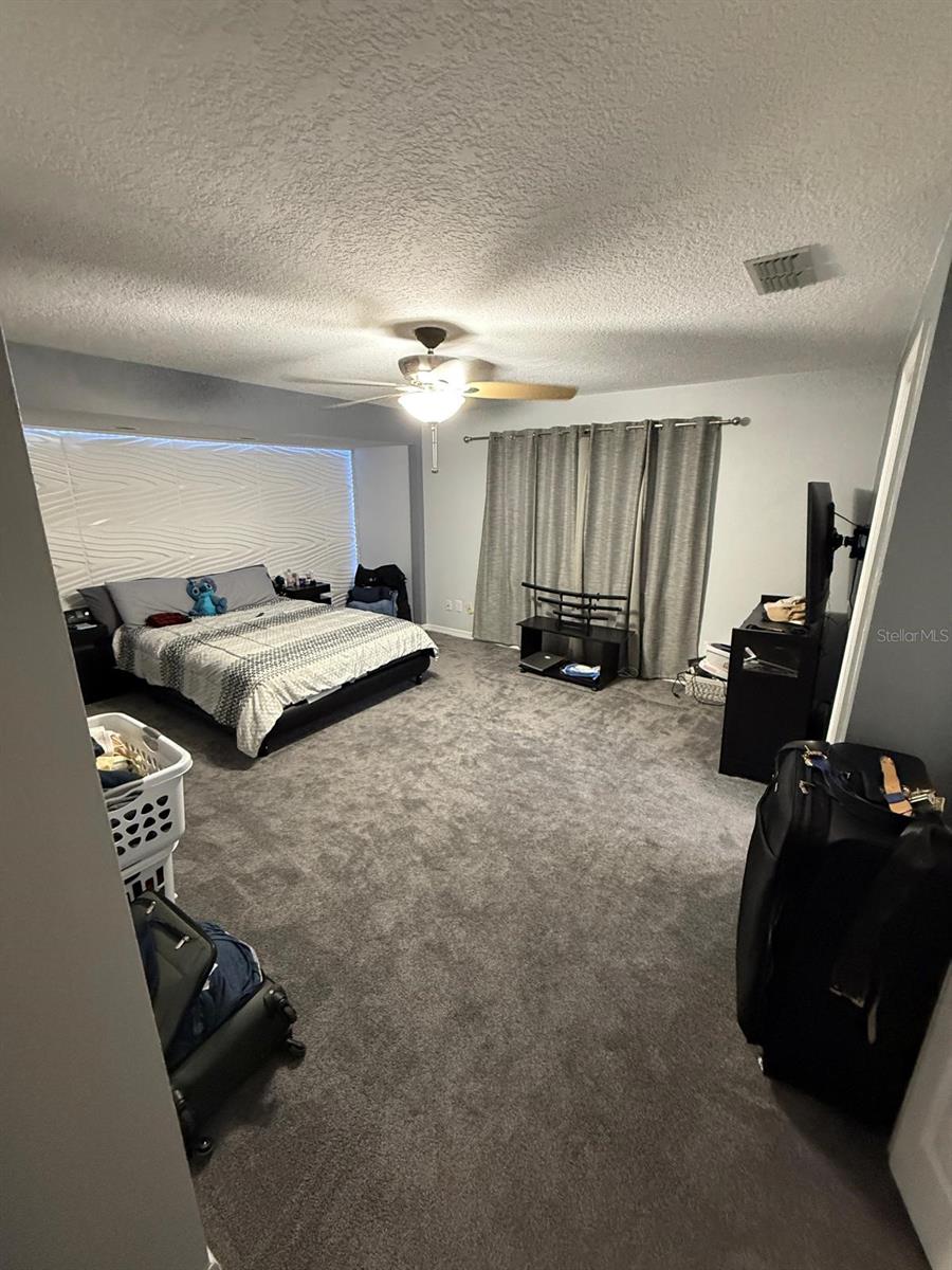 Image 6 of 20 For 2201 Hickory Wood Court