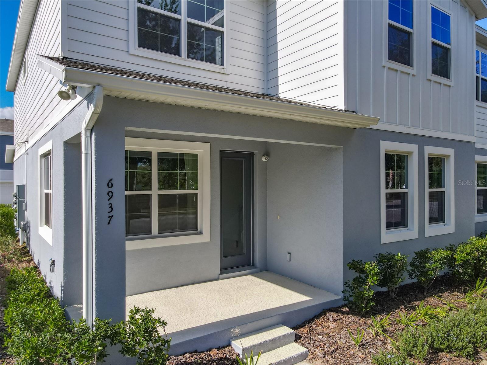 Image 2 of 72 For 6937 Five Oaks Drive