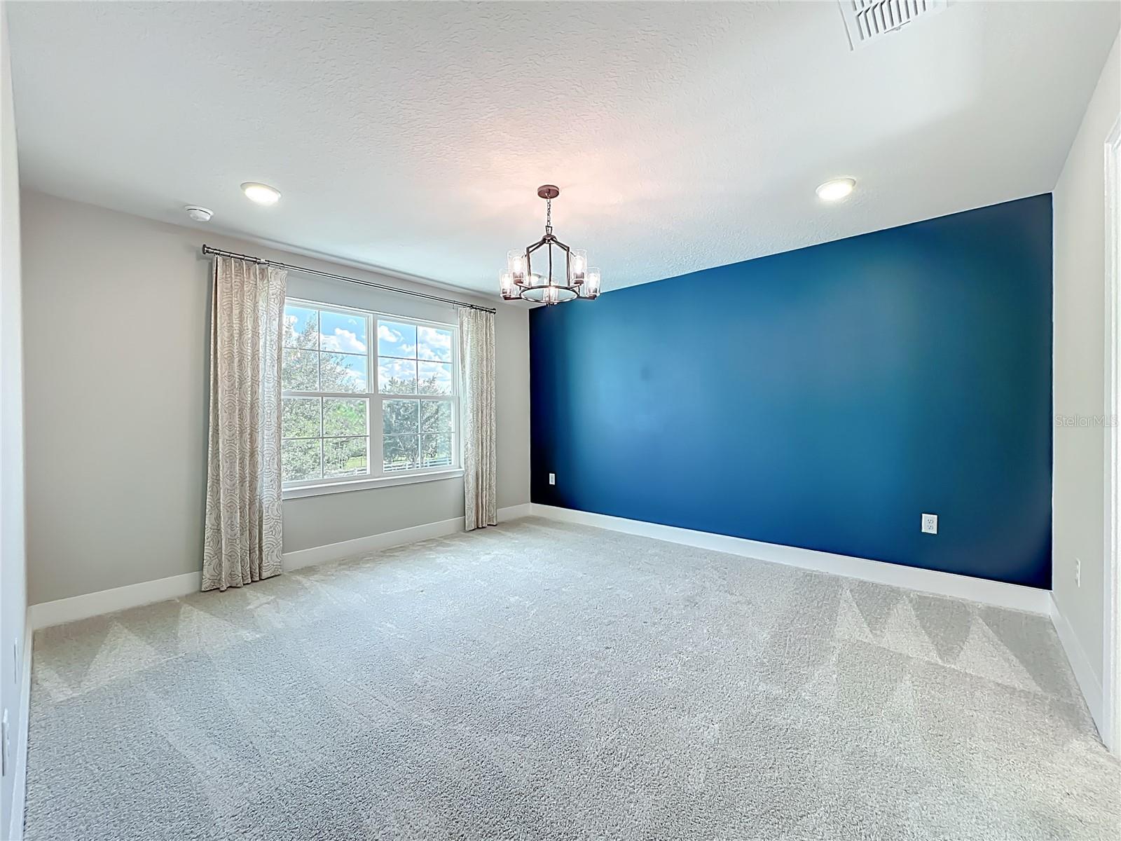 Image 36 of 72 For 6937 Five Oaks Drive