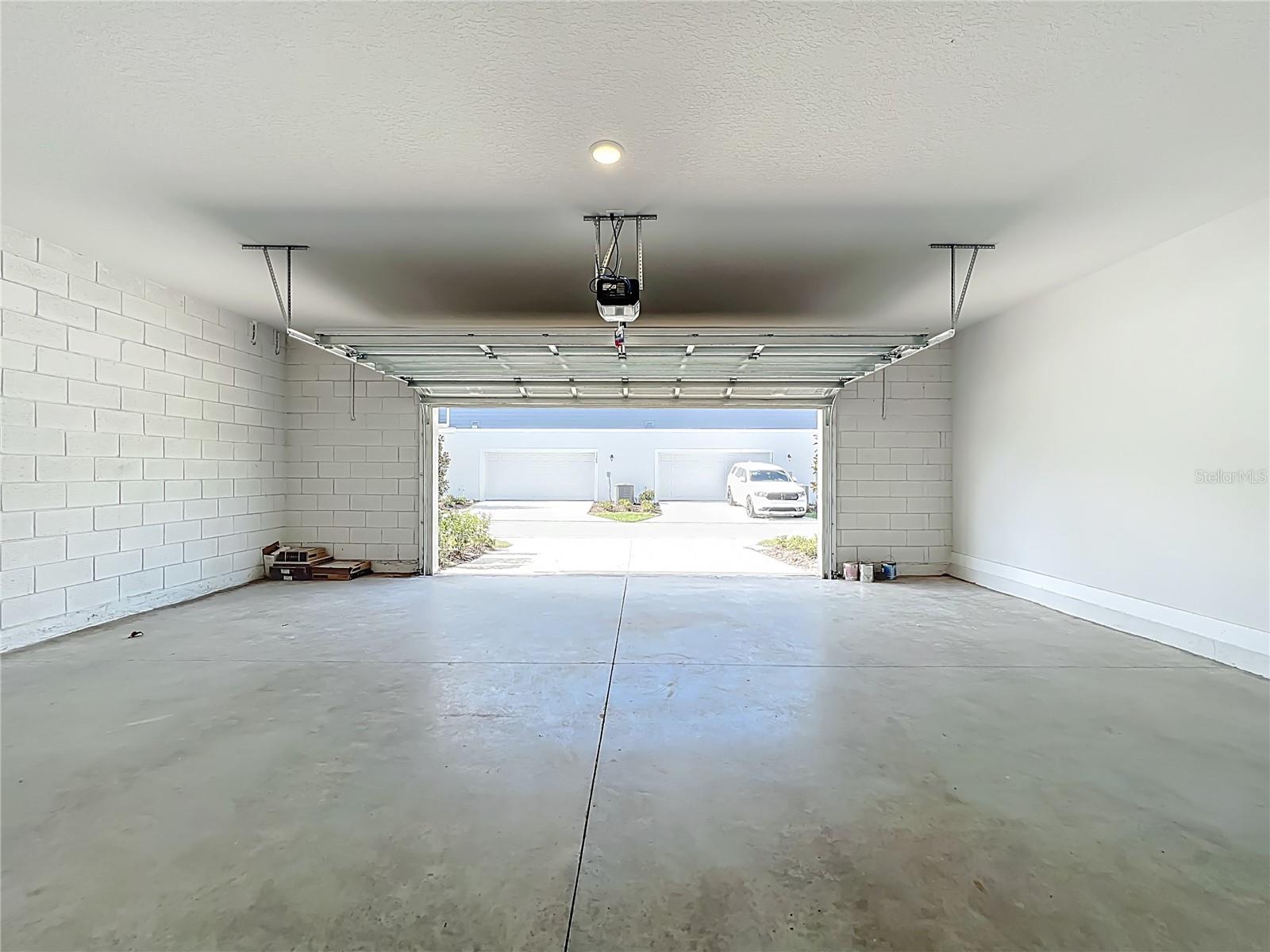 Image 62 of 72 For 6937 Five Oaks Drive