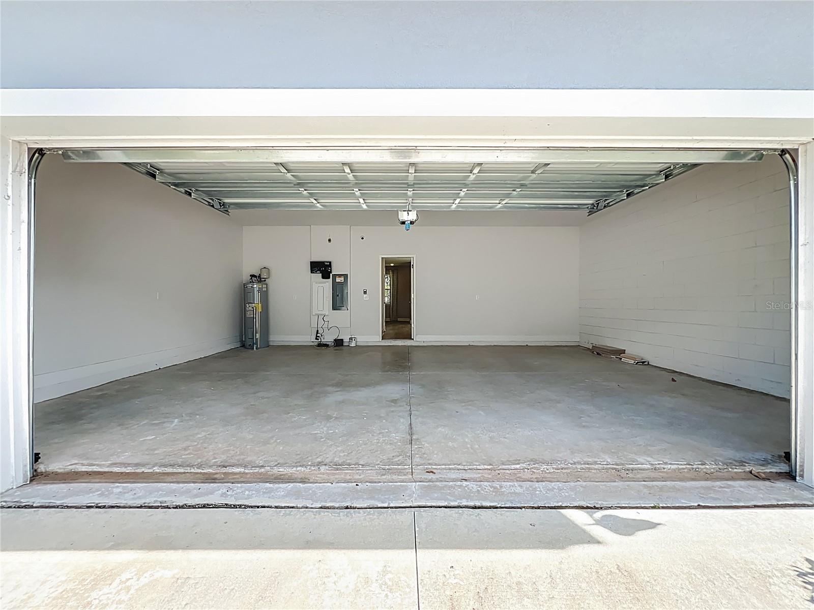 Image 63 of 72 For 6937 Five Oaks Drive