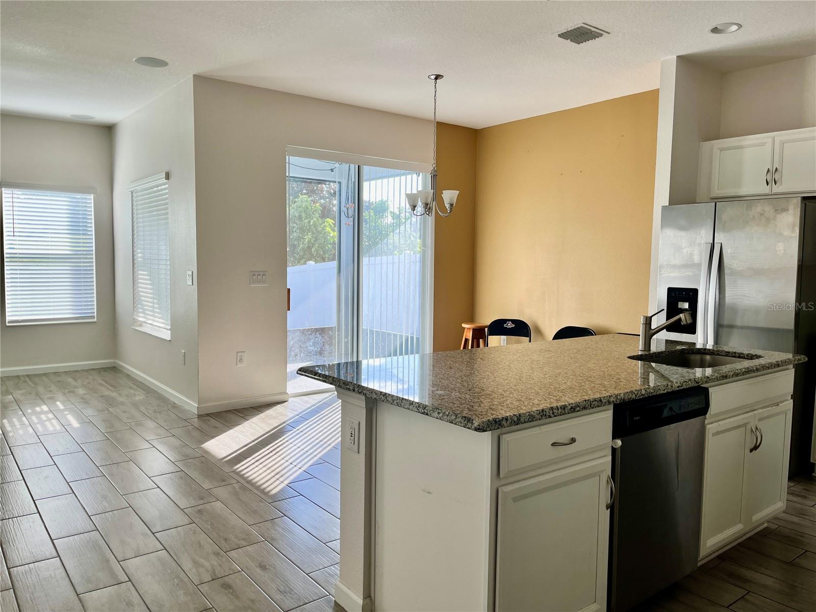 Image 13 of 35 For 421 Disa Dr.