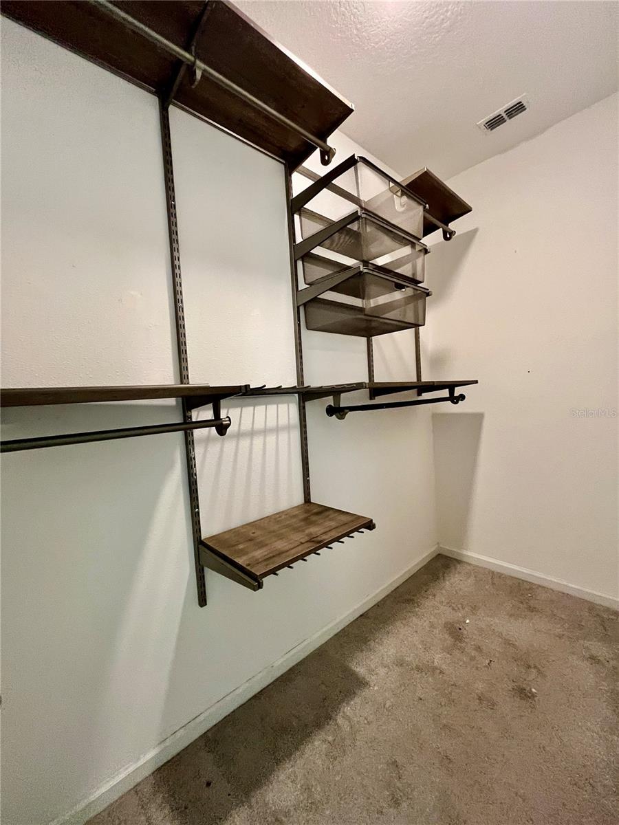 Image 14 of 35 For 421 Disa Dr.