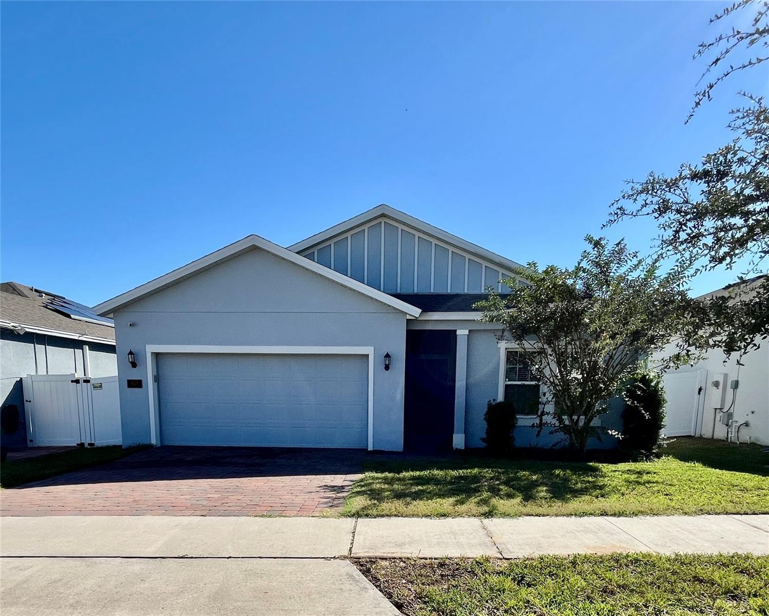 Image 21 of 35 For 421 Disa Dr.