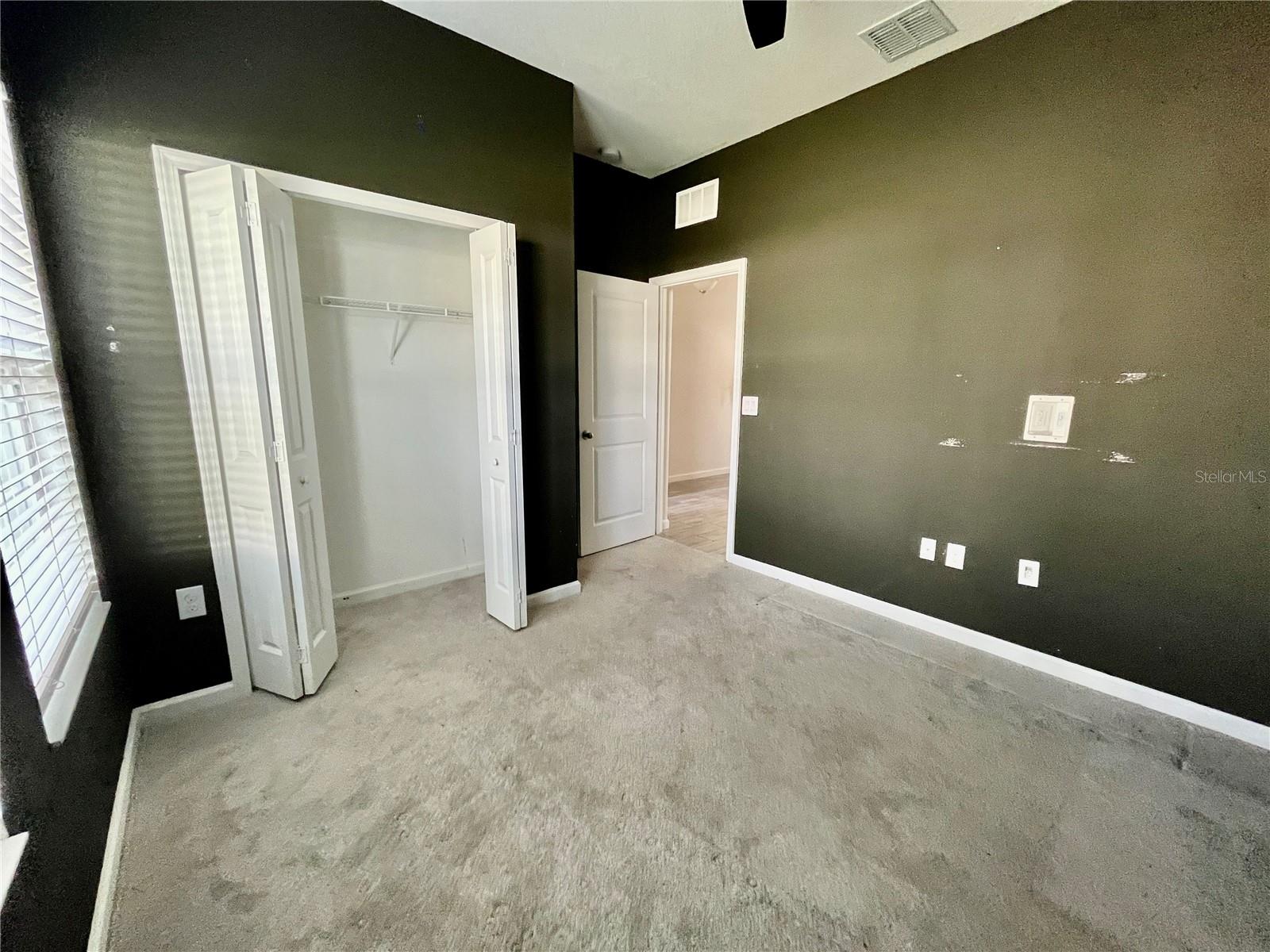 Image 7 of 35 For 421 Disa Dr.