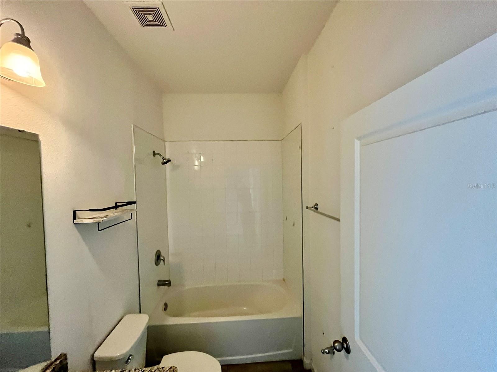 Image 9 of 35 For 421 Disa Dr.