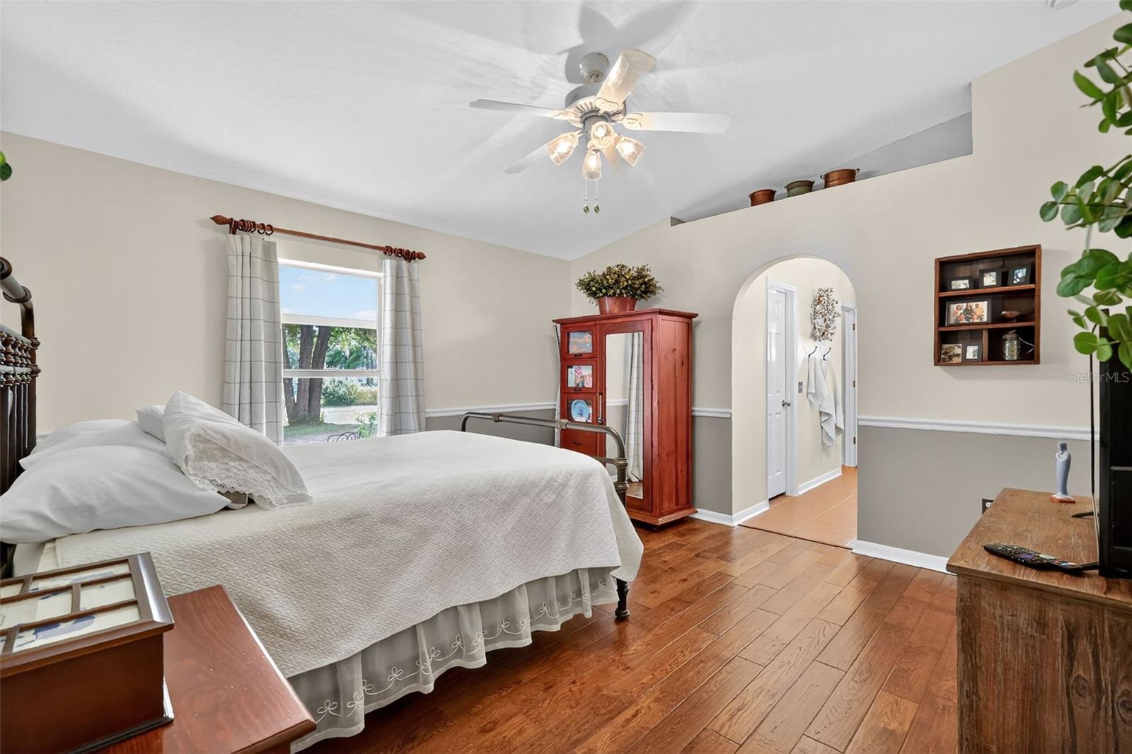 Image 32 of 45 For 1060 Osprey Cove Circle