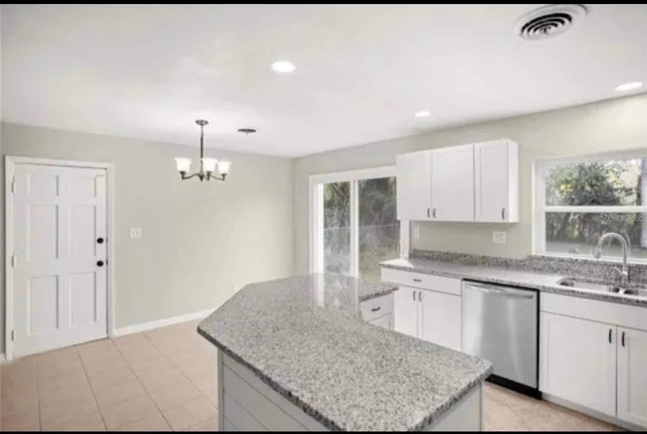 Image 9 of 17 For 206 18th Place