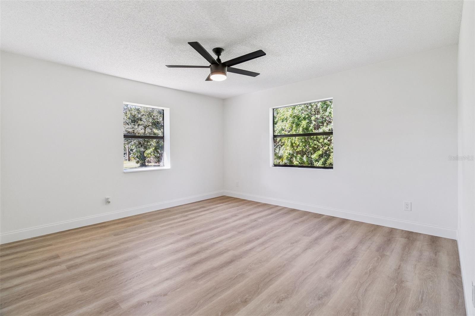 Image 17 of 29 For 3715 Corey Road