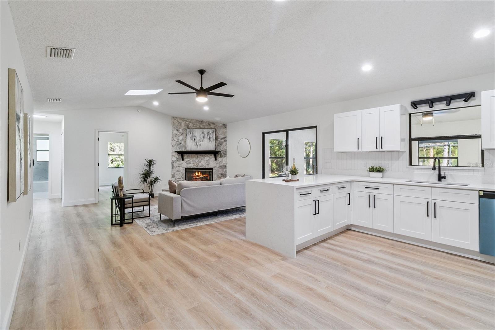 Image 5 of 29 For 3715 Corey Road