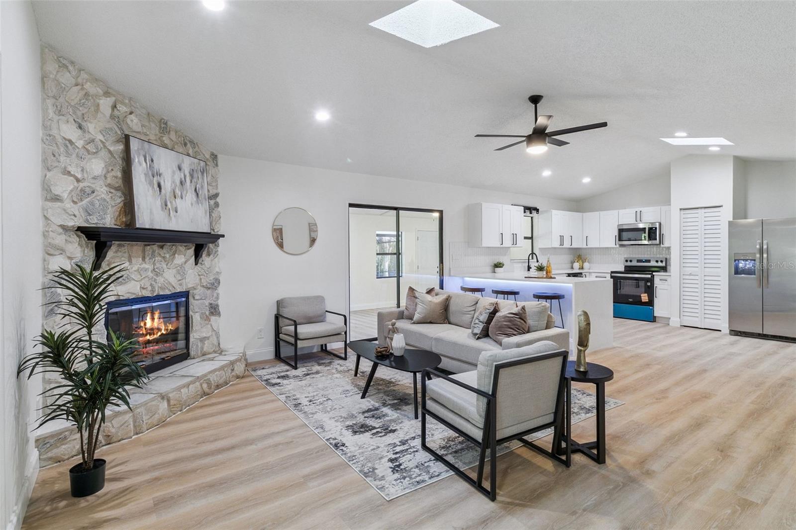 Image 7 of 29 For 3715 Corey Road