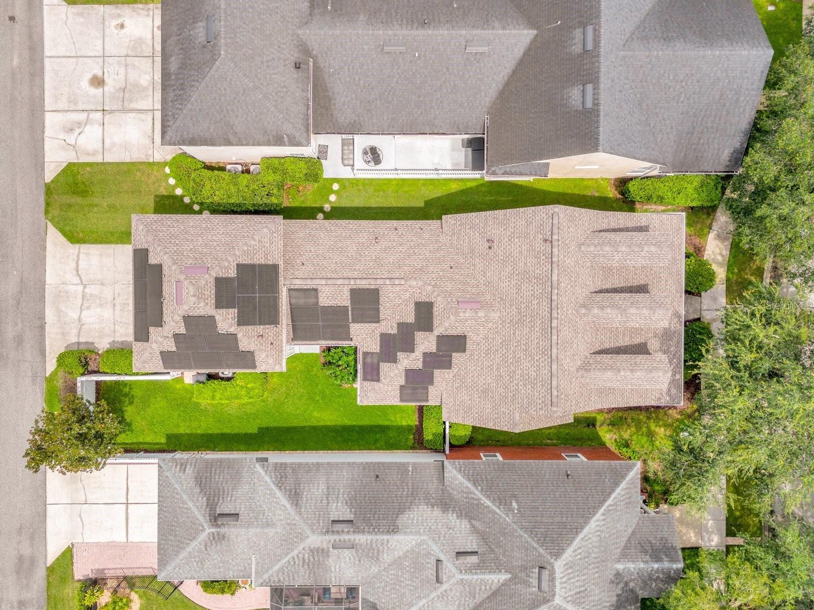 Image 24 of 28 For 604 Nadina Place